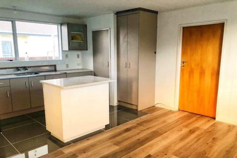 Photo of property in 5 Edward Street, Pahiatua, 4910