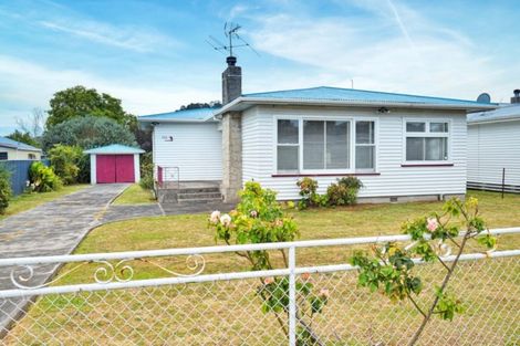Photo of property in 106 De Lautour Road, Inner Kaiti, Gisborne, 4010