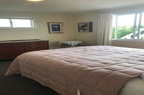 Photo of property in 2 View Road, Shelly Park, Auckland, 2014