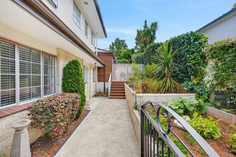 Photo of property in 11 Muritai Crescent, Havelock North, 4130