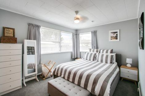 Photo of property in 4 Wynyard Crescent, Tamatea, Napier, 4112