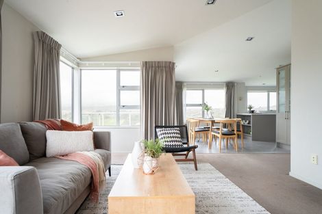 Photo of property in 63a Erlestoke Crescent, Churton Park, Wellington, 6037