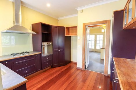 Photo of property in 177 Fitzherbert Avenue, West End, Palmerston North, 4410