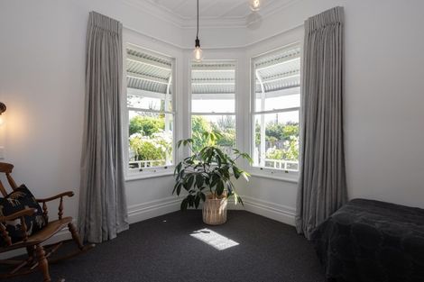 Photo of property in 49 Te Aute Road, Havelock North, 4130