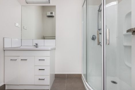 Photo of property in 114 Avondale Road, Taradale, Napier, 4112