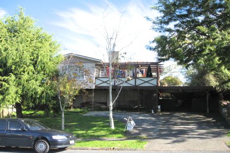 Photo of property in 48 La Trobe Street, Pakuranga Heights, Auckland, 2010