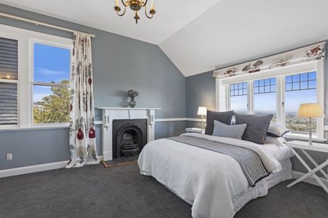 Photo of property in 14 Macmillan Avenue, Cashmere, Christchurch, 8022