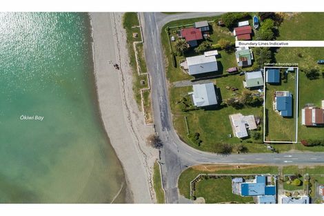 Photo of property in 20 Renata Road, Okiwi Bay, 7193