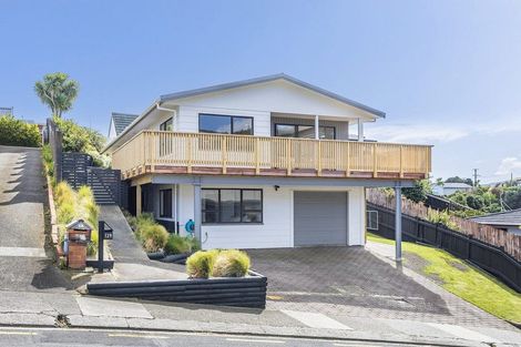 Photo of property in 129 Pope Street, Camborne, Porirua, 5026