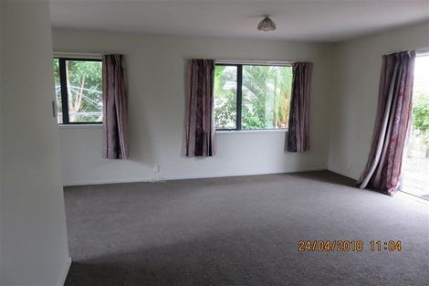 Photo of property in 36 Strid Road, Te Atatu South, Auckland, 0610
