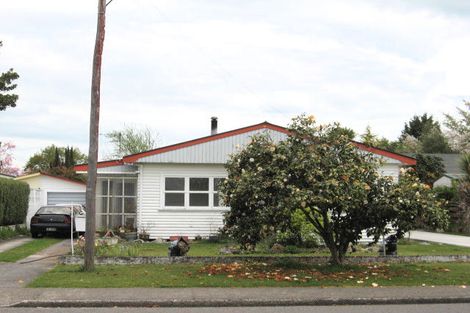 Photo of property in 12 Corlett Street, Utuhina, Rotorua, 3015