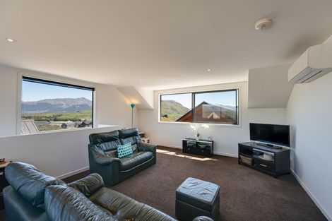 Photo of property in 5 Mckellar Drive, Jacks Point, Queenstown, 9371