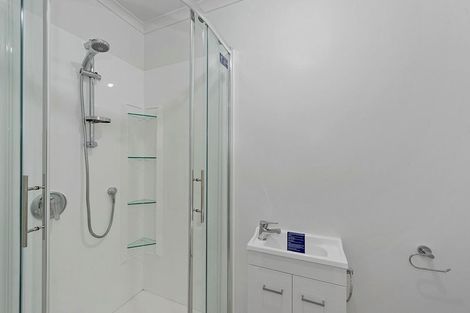 Photo of property in 1 Inverness Avenue, Hamilton East, Hamilton, 3216