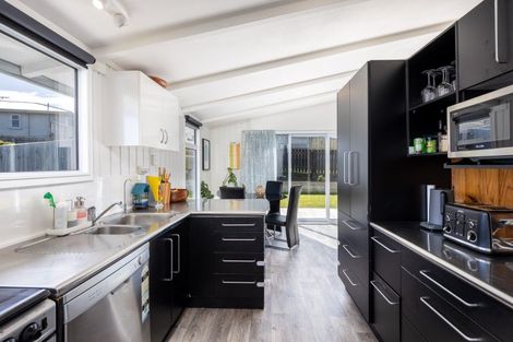 Photo of property in 31a Hua Street, Bell Block, New Plymouth, 4312