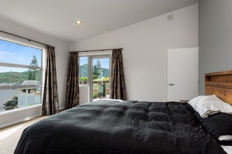 Photo of property in 9 Bell Bird Rise, Picton, 7220