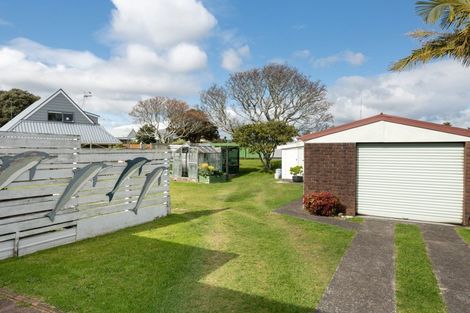 Photo of property in 33 Hawea Street, Mount Maunganui, 3116
