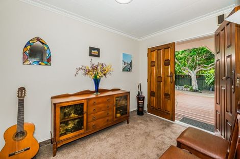 Photo of property in 23 Tawa Street, Waikanae, 5036