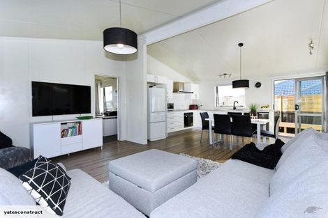 Photo of property in 3 Kingsbridge Drive, Burwood, Christchurch, 8083