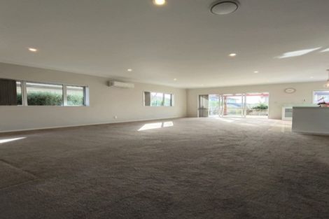 Photo of property in 15 Ballindrait Drive, Flat Bush, Auckland, 2019