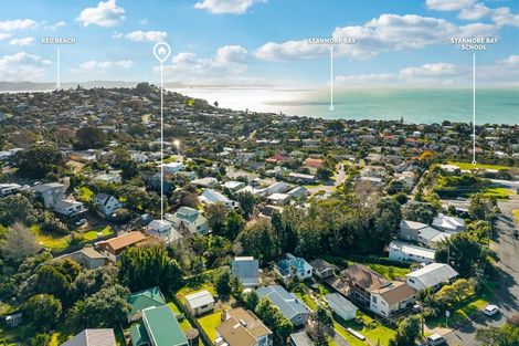 Photo of property in 10b Elliston Crescent, Stanmore Bay, Whangaparaoa, 0932