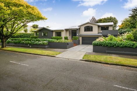 Photo of property in 9 Awatea Terrace, Hokowhitu, Palmerston North, 4410