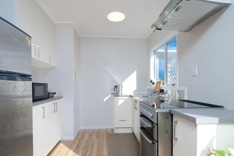 Photo of property in 1/82 Luanda Drive, Ranui, Auckland, 0612