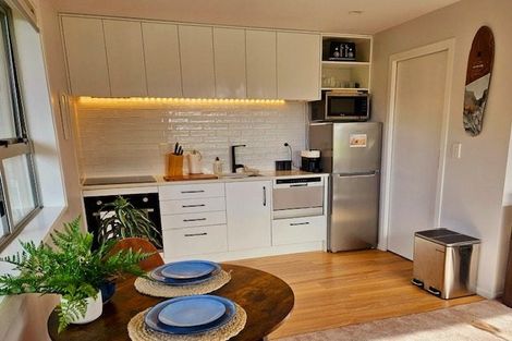 Photo of property in 6 Cardigan Way, Wilton, Wellington, 6012