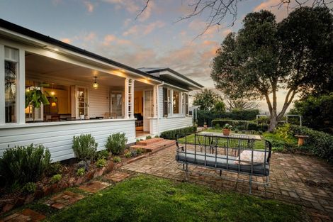 Photo of property in 24 Muritai Crescent, Havelock North, 4130