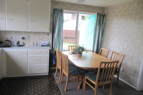 Photo of property in 2/18 Manuel Place, Bishopdale, Christchurch, 8053