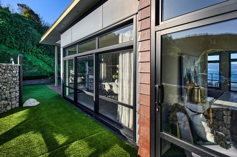 Photo of property in 21 Winchester Street, Kaiwharawhara, Wellington, 6035