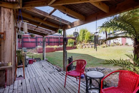 Photo of property in 65 Wallscourt Place, Normanby, Hawera, 4614