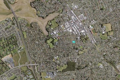 Photo of property in 4/53-55 East Street, Papakura, 2110