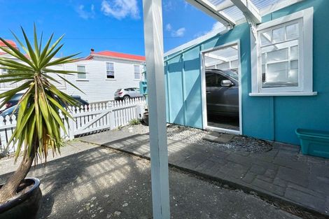 Photo of property in 2 Nikau Street, Newtown, Wellington, 6021