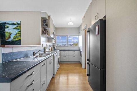 Photo of property in 41 Acacia Crescent, Glenview, Hamilton, 3206