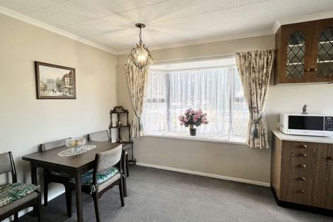 Photo of property in 92 Newcastle Street, Windsor, Invercargill, 9810