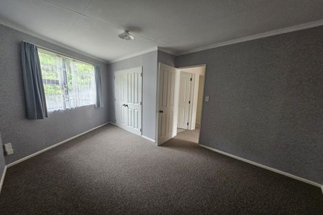Photo of property in 8a Busby Place, Awapuni, Palmerston North, 4412