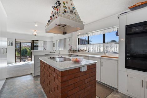 Photo of property in 2 Ngahere Street, Inglewood, 4330