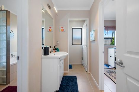 Photo of property in 14 Compton Grove, Huntington, Hamilton, 3210