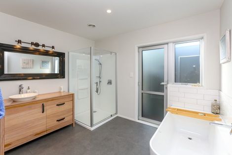 Photo of property in 12c Shearer Drive, Oakura, 4314