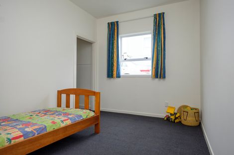 Photo of property in 16c Magnetic Street, Port Chalmers, 9023