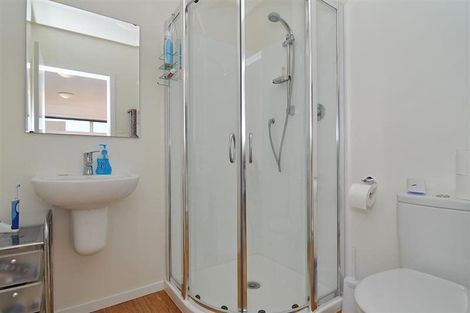 Photo of property in 7 Kastos Way, Strathmore Park, Wellington, 6022