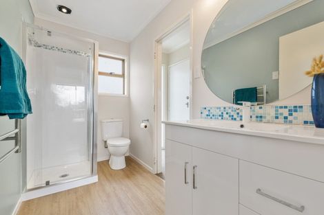 Photo of property in 16 Utuhina Road, Springfield, Rotorua, 3015