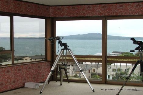 Photo of property in 71a Castor Bay Road, Castor Bay, Auckland, 0620