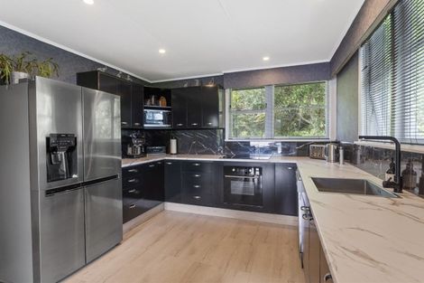 Photo of property in 86a Winara Avenue, Waikanae, 5036