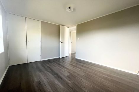 Photo of property in 1 Edgware Road, West Harbour, Auckland, 0618