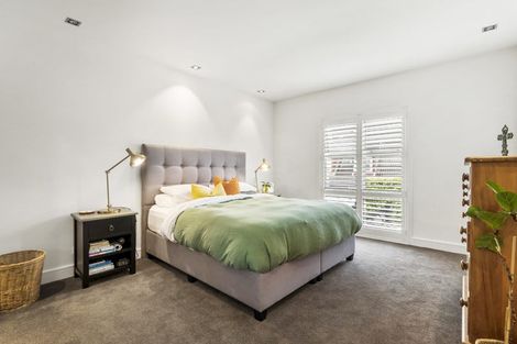 Photo of property in 7/258 Hurstmere Road, Takapuna, Auckland, 0622