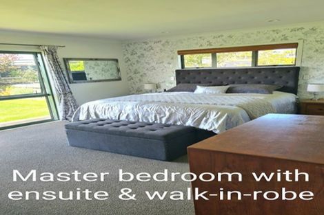 Photo of property in 17 Brewster Road, Pukekawa, Tuakau, 2696