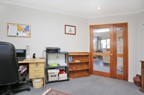 Photo of property in 22 Milford Street, Heidelberg, Invercargill, 9812