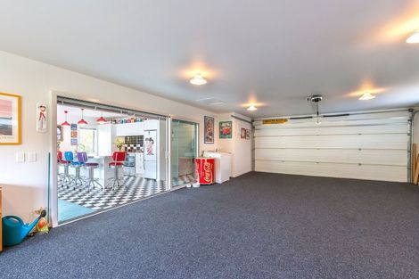 Photo of property in 39 Pukeko Way, Kinloch, Taupo, 3377