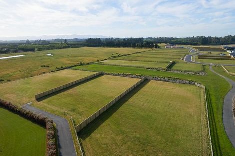 Photo of property in 125 Silver Peaks Drive, West Melton, 7618